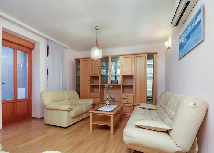 Apartment Dante Alighieri Opatija