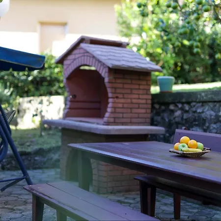 Apartman Dante Alighieri *