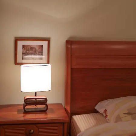 Dante Alighieri Apartman Abbázia